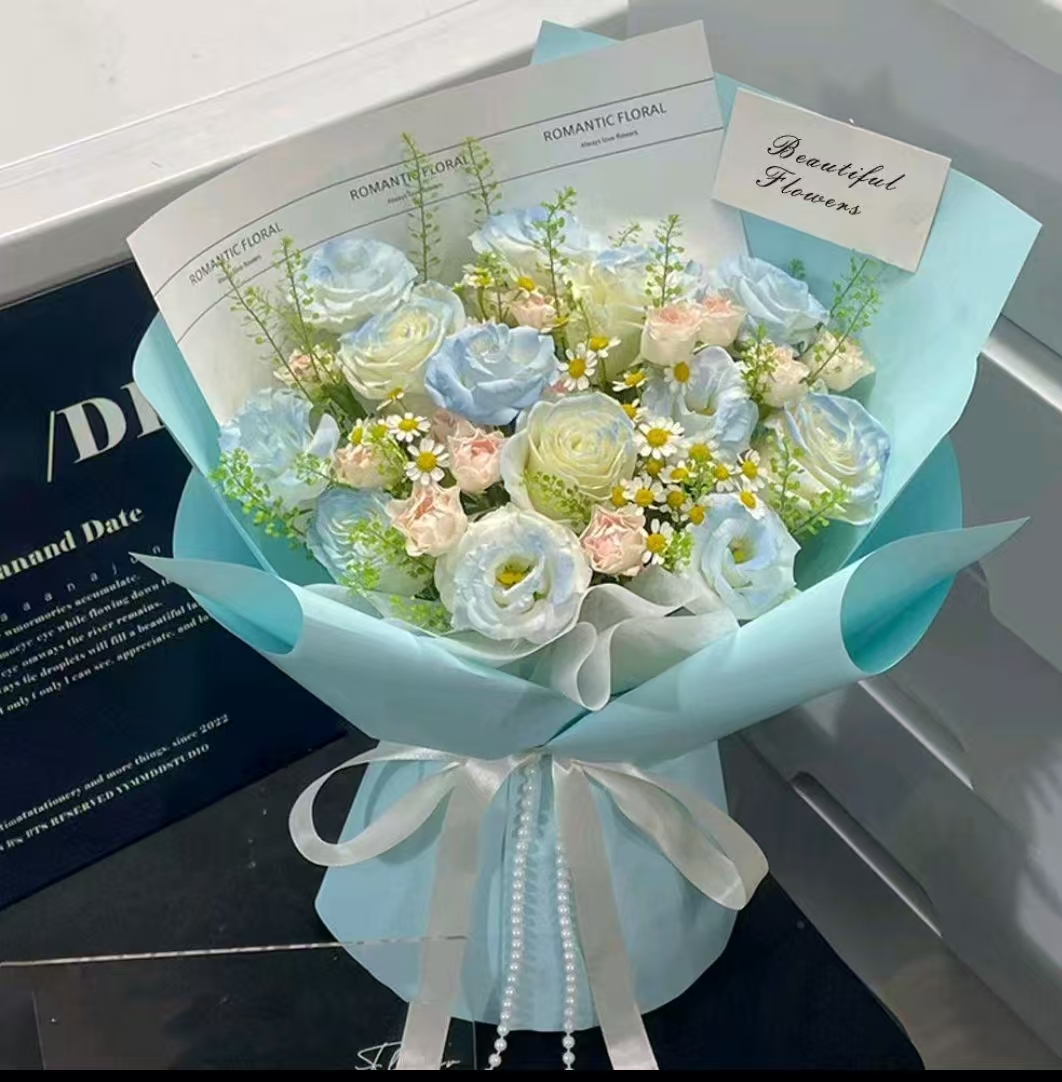 生日礼物【星辰大海】约会花束6朵碎冰蓝玫瑰混搭花束送恋人
